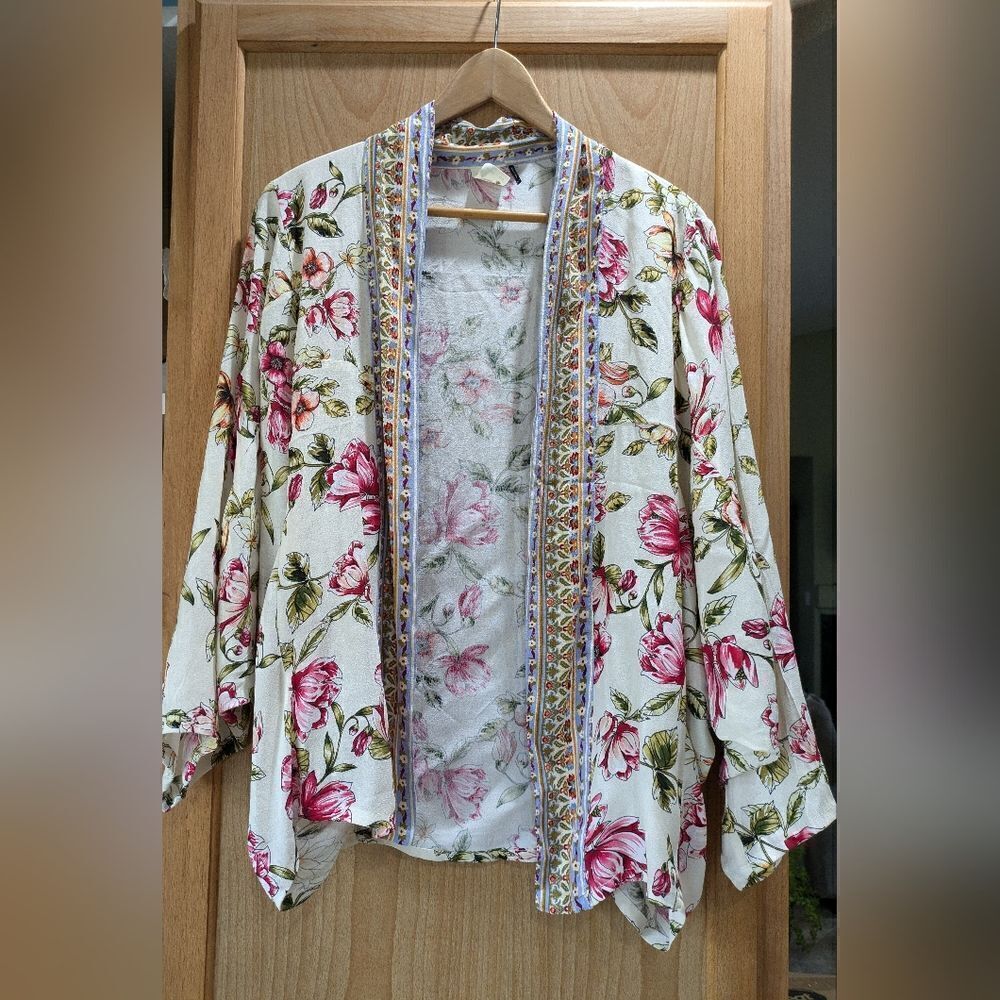 Anthropologie Akemi Kin Idalia Floral Kimono OS